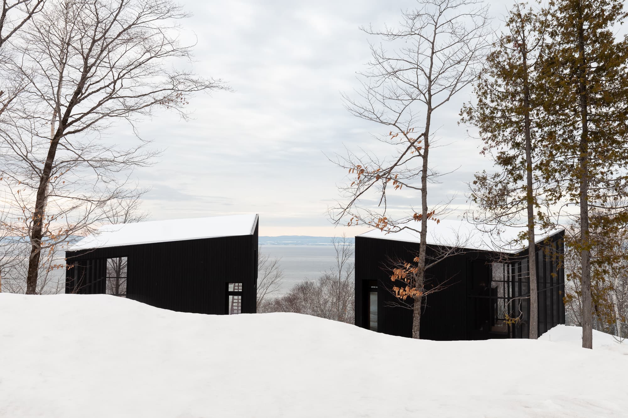 Résidence contemporaine de prestige au Québec